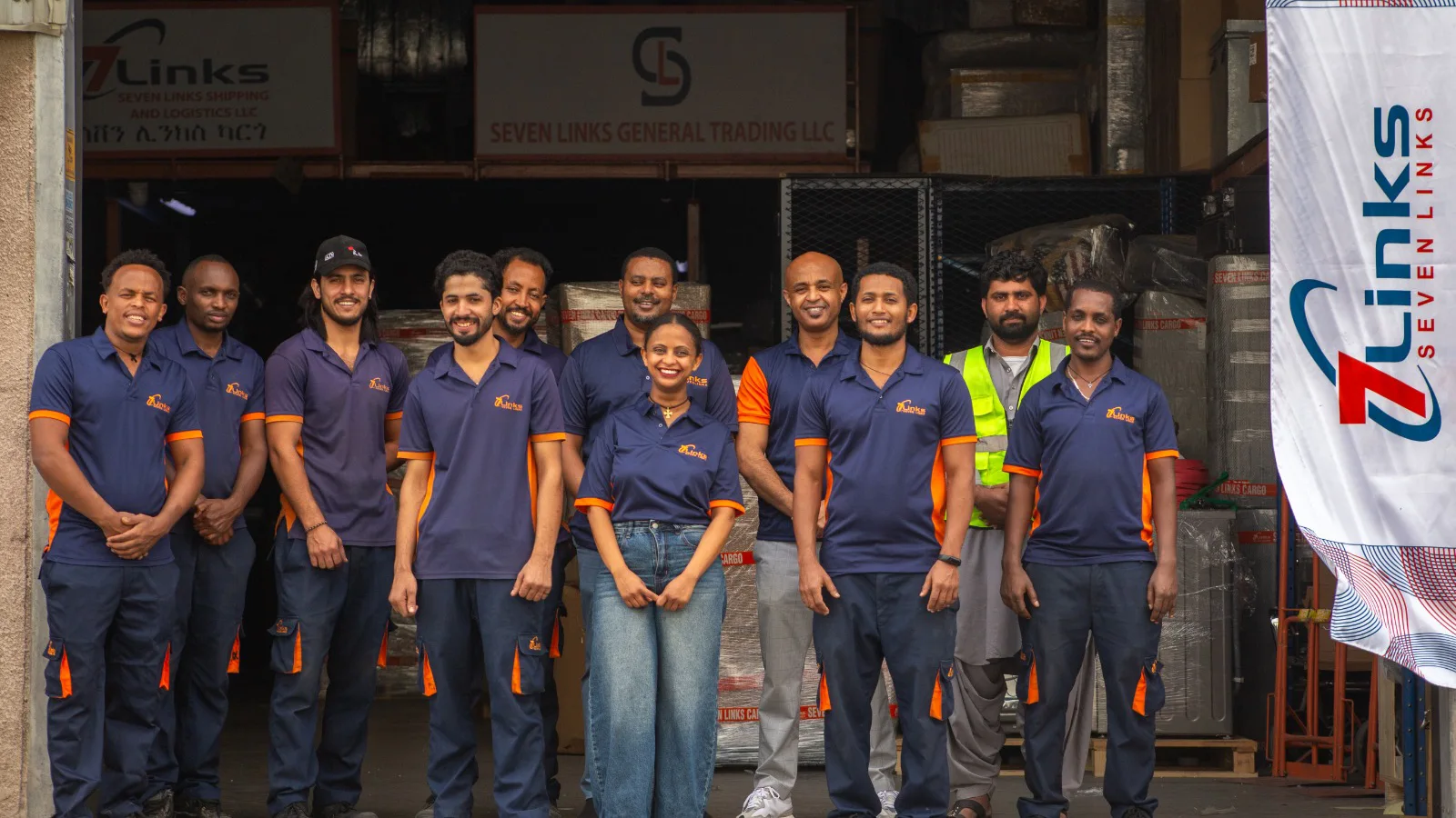 Seven Links team group photo